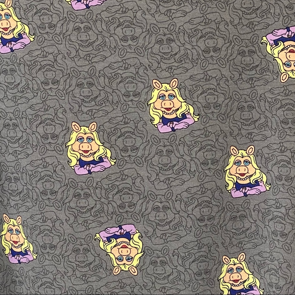 Lularoe Miss Piggy Muppets gray Classic T Tee T-shirt XS 2 4 - Picture 4 of 7